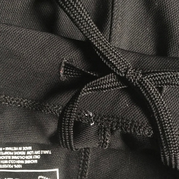 🍍TEK GEAR Workout Capri pants SZ: Med - Picture 6 of 7